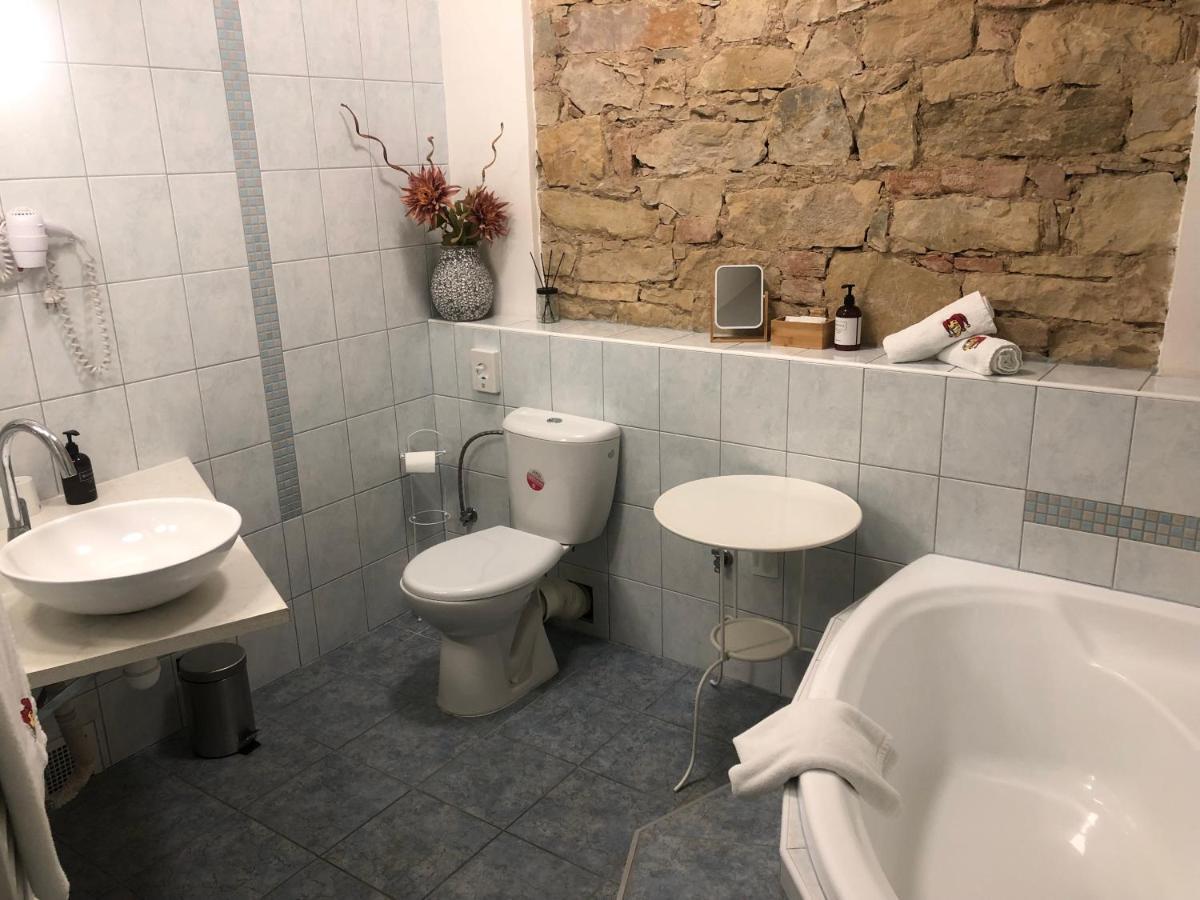 Penzion U Kaspara Lovosice Dış mekan fotoğraf